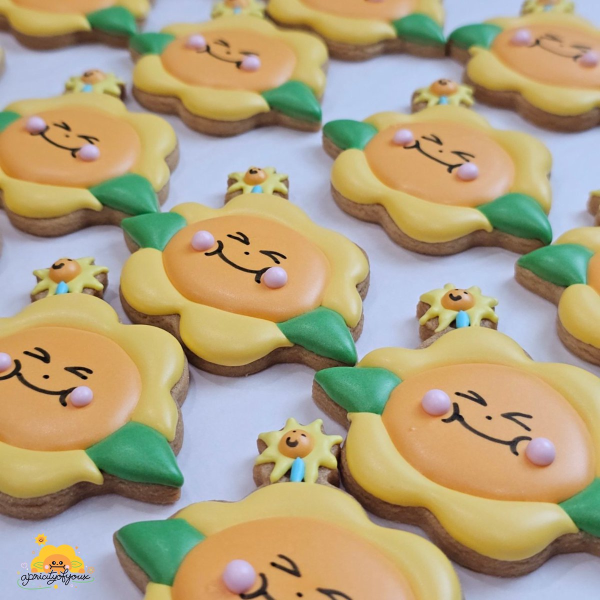 ૮ ⸝⸝っ·̫ •⸝⸝ ྀིა weilin ໋ྀི || ฟ้าใส 🌻 tweet media