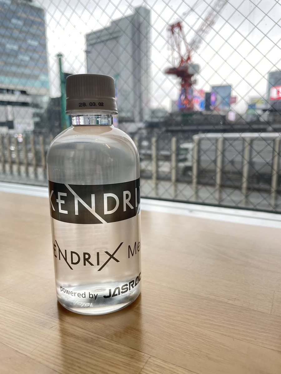 seiji_lbo's tweet photo. こちらのイベントに来ています #KENDRIX https://t.co/ff0m1Secwp