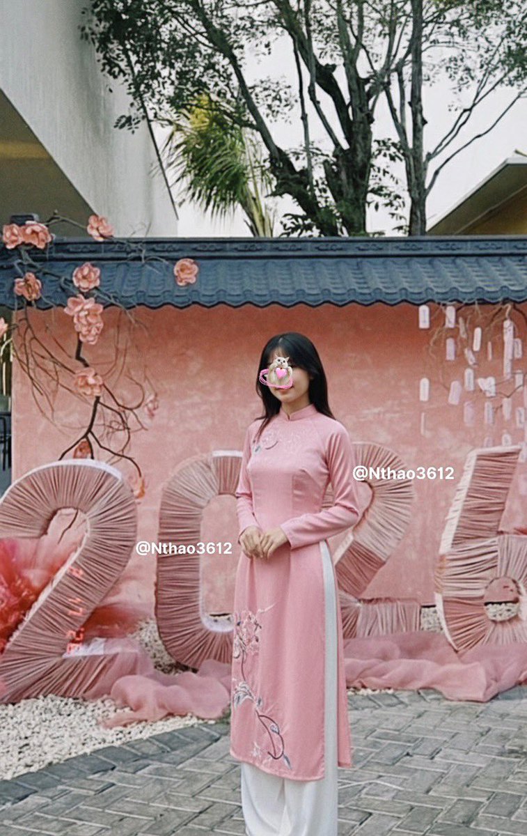 LHDang1409's tweet photo. Kiếm bình chứa tôn buổi trưa, ib anh nào https://t.co/vYDTmgWaGA