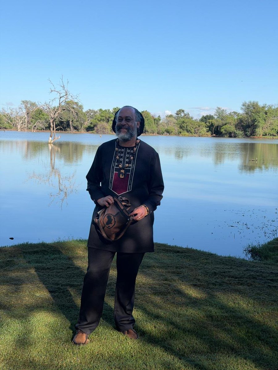 SAfmRadio 📻 tweet media