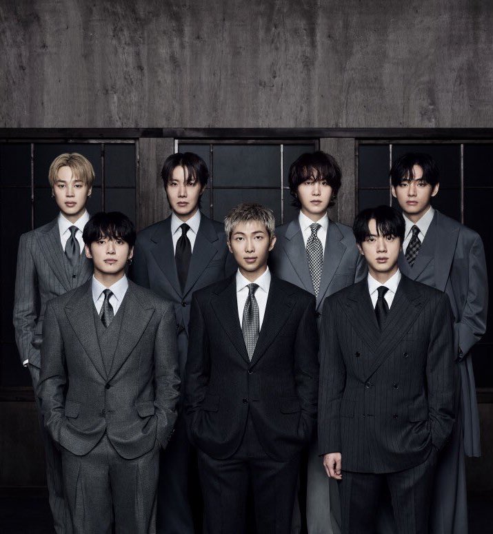 UpdateCharts tweet media