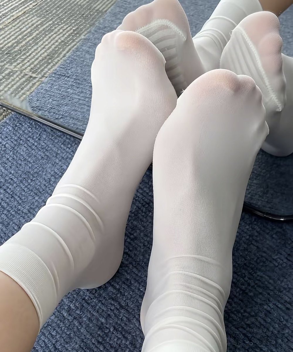 非零理理S tweet media