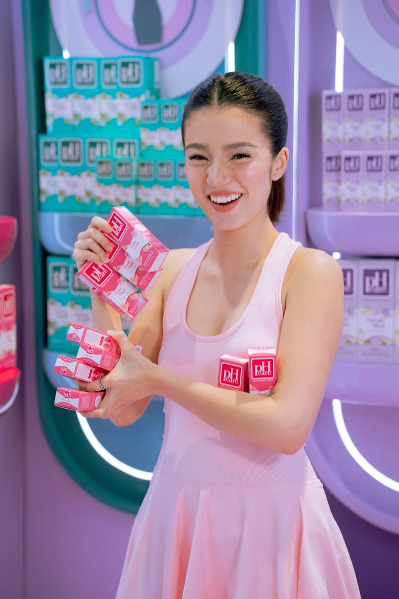 REBELLES OFFICIAL tweet media