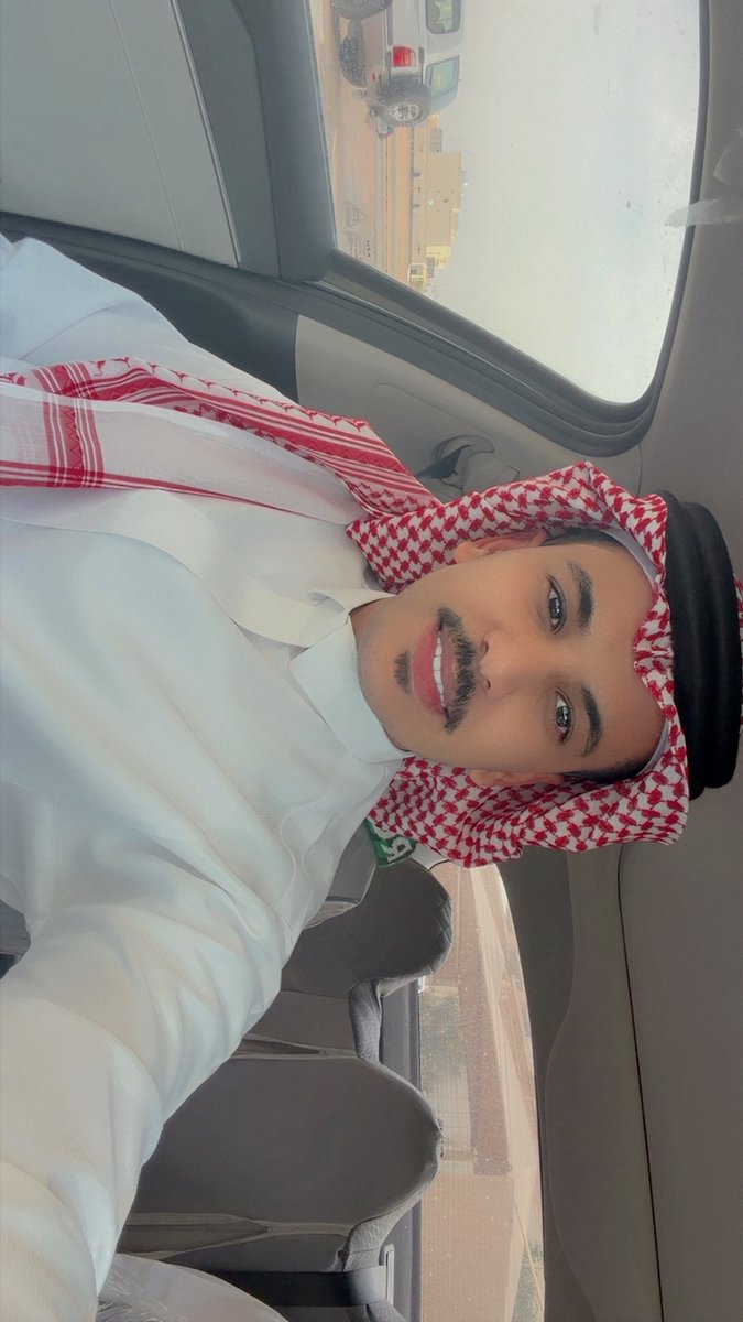 بنظر tweet media