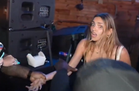 TheoFlipLife tweet media