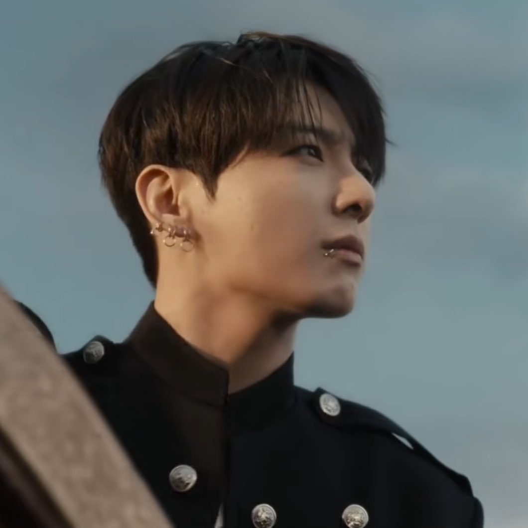 가름길 🩷 tweet media