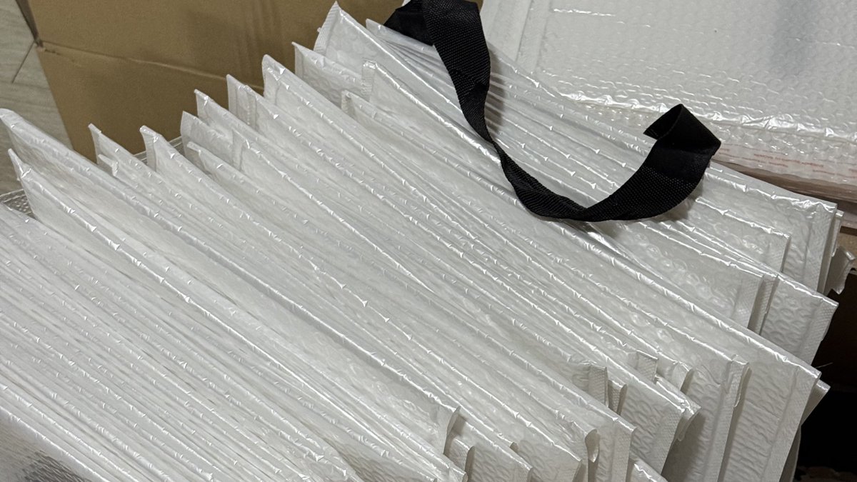 부리!! tweet media