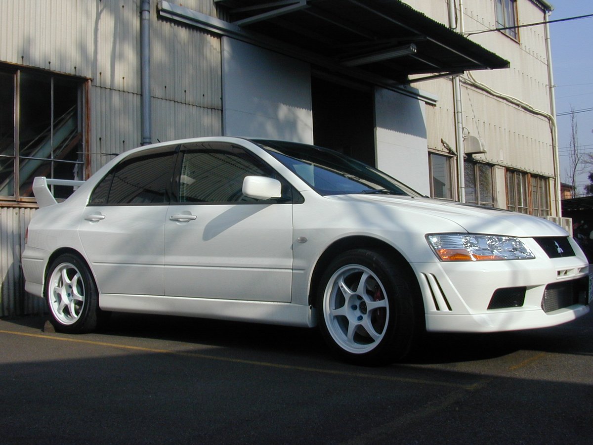 サメに食われたキハダまぐろ tweet media