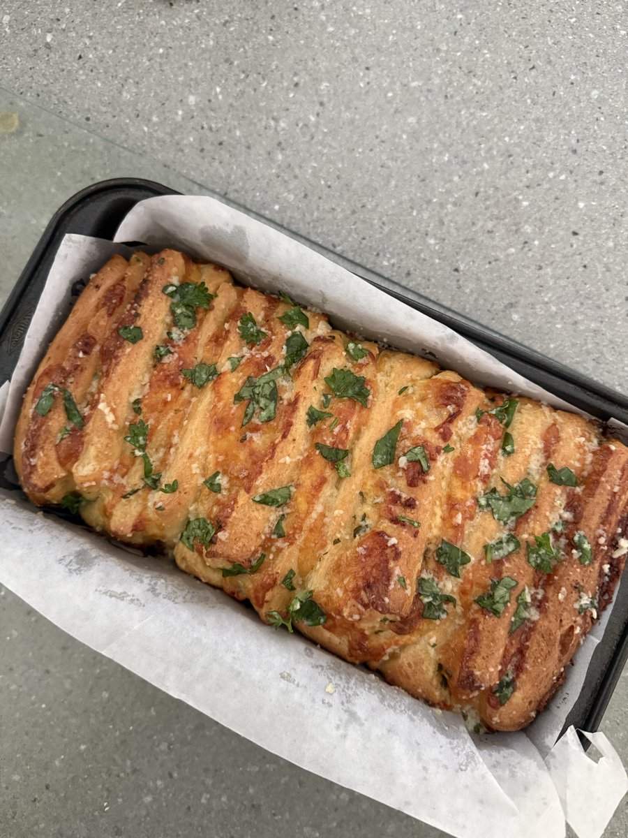 lorelei 🎸❔🧑‍🚀 tweet media