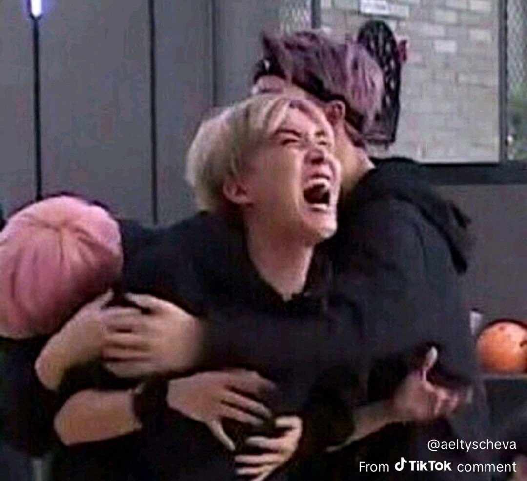 𝗖𝗮𝗺𝘀 tweet media