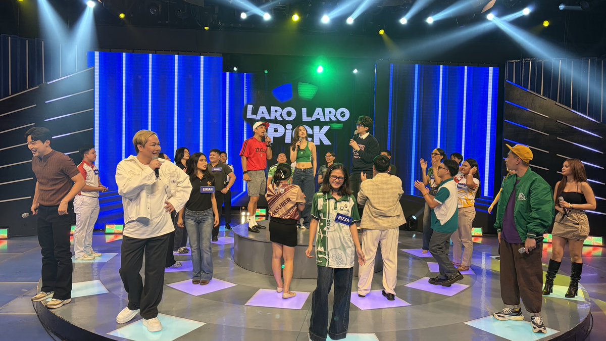 It's Showtime tweet media