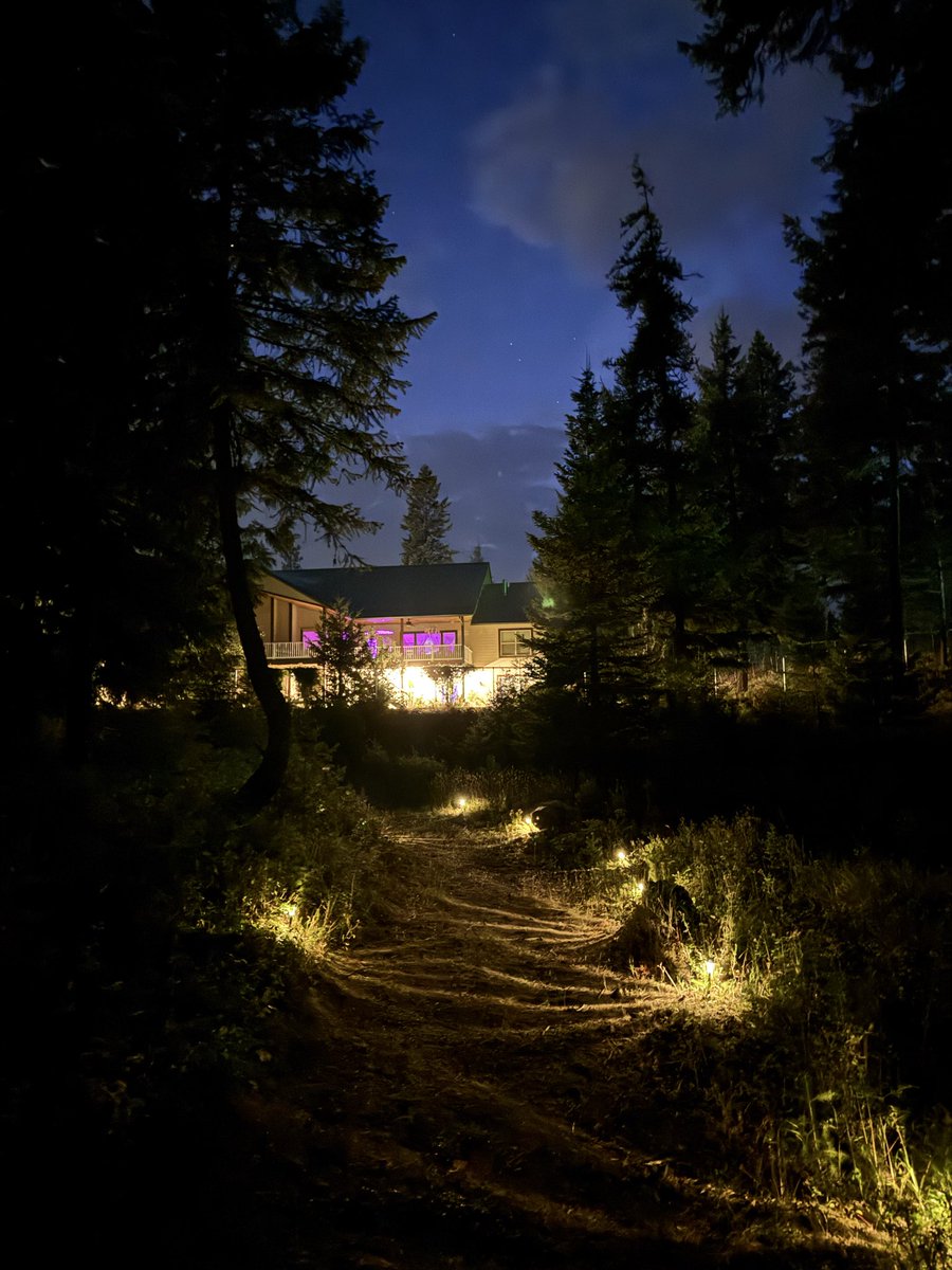 Devon- Build Happiness tweet media