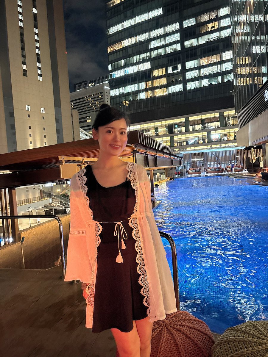 miiipopopo's tweet photo. うめきた温泉 蓮 Wellbeing Park ♨️🚿

梅田の摩天楼やうめきた公園が一望できるプールにサウナテント 🌃🌿

「温浴、運動、食事、メディテーション、美容」時間問わず利用できて嬉し楽しの温浴施設！🪄

24h🈺🆕凄くない⁈✨
✅公式サイト

📍グラングリーン大阪南館 JR大阪駅直結
@umekitaonsenren https://t.co/WsXYecUT1q