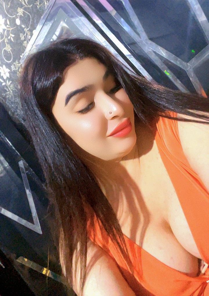 MALIKA SINGH tweet media