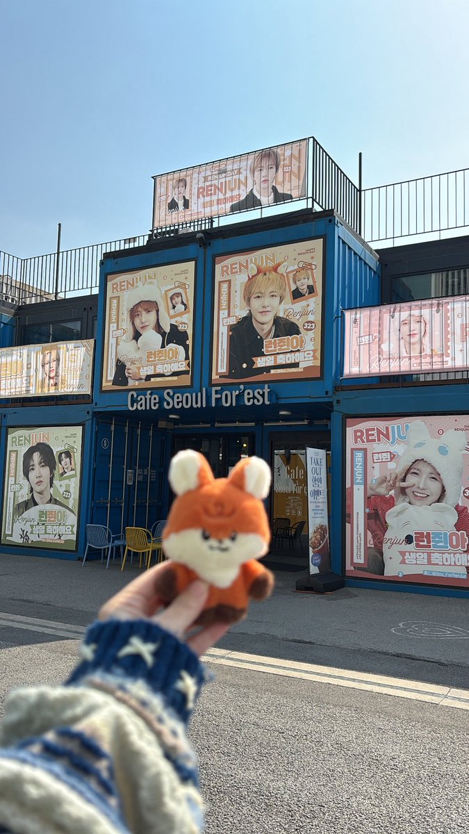 melonlee tweet media