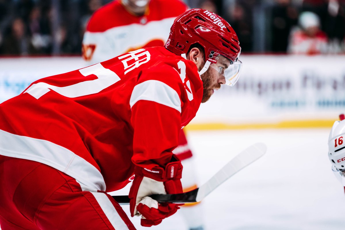 Jonathan Mills tweet media