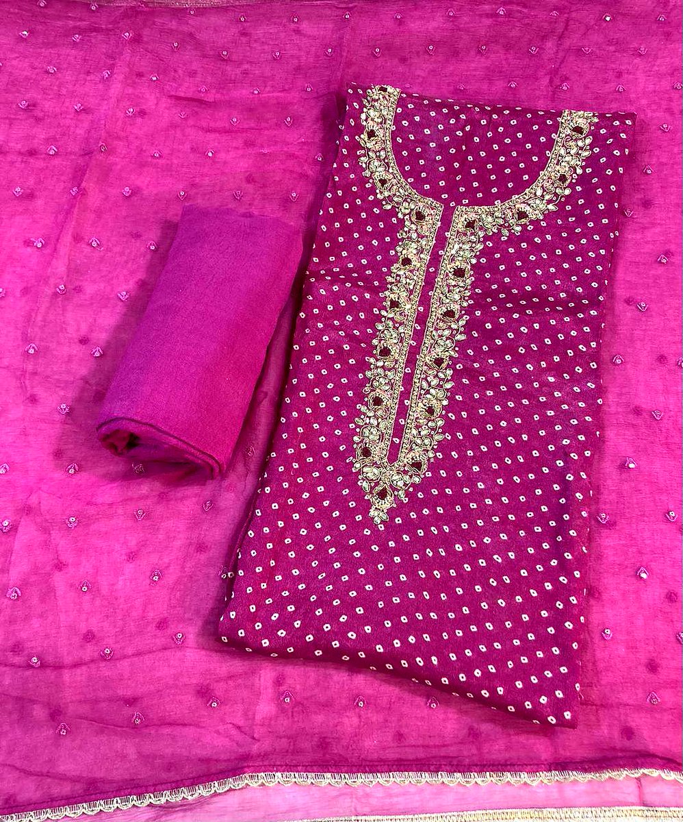modish_outfit's tweet image. This festive season, be stylish with elegance and grace in our stunning festival unstitched suit. Designed for the modern woman who loves a blend of tradition.

#modishoutfitindia #FestiveLook #unstitchedfabric #unstitchedsuits #designersuits #EthnicStyle #salwarsuit #suitset