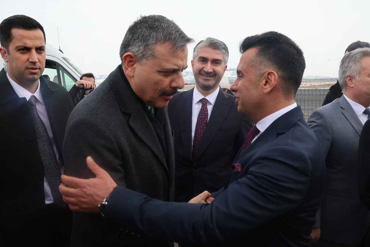 Kadim şehrimiz Erzurum’da İçişleri Bakanımız Sayın Mustafa ÇİFTÇİ’yi karşıladık.
 Sayın Bakanımızı Dadaşlar diyarında ağırlamaktan onur duyuyoruz. Şehrimize ve ülkemize hayırlı olsun. 🇹🇷