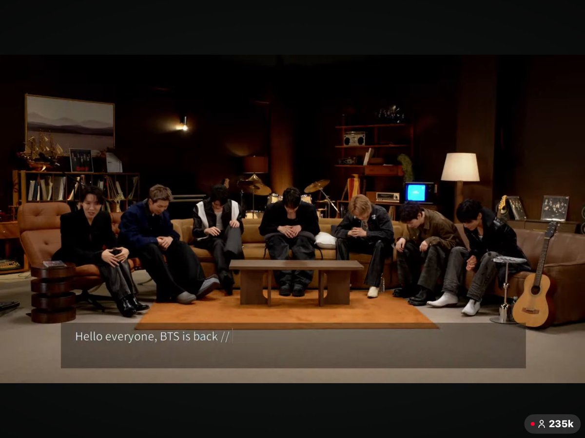 kisseok⁷ bts of jin tweet media