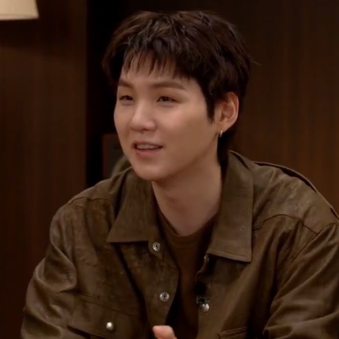 sugadboy's tweet photo. EL PELO DE YOONGI https://t.co/3PJ8N0Oz5D