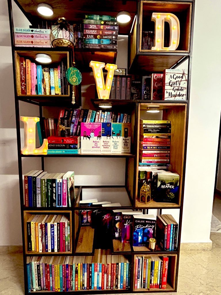 Vanshika tweet media