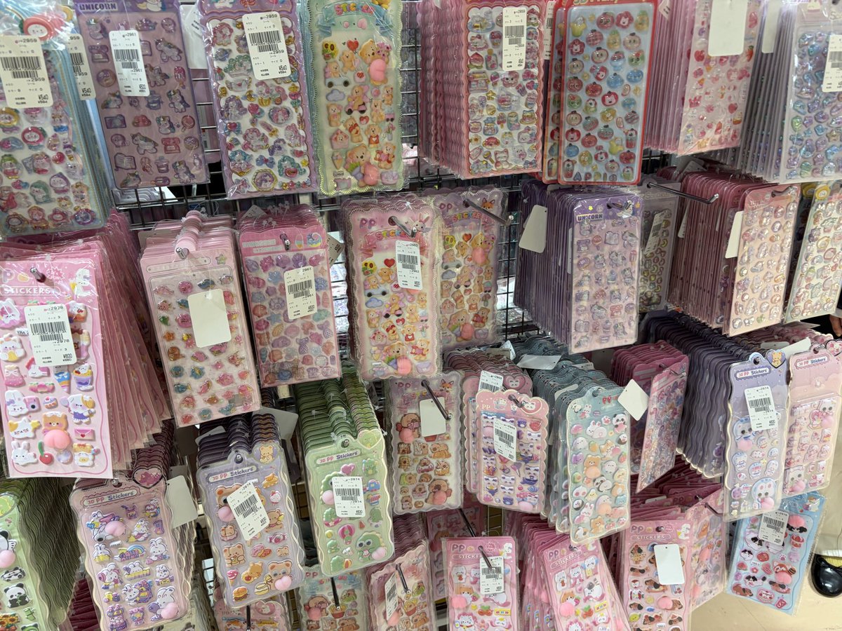 StarKnight tweet media