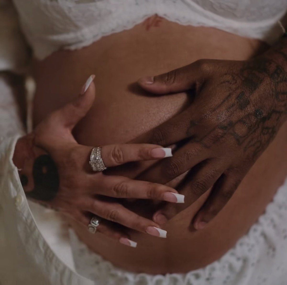 And the dagger heels were very intentional symbolism for 21 Savage. Love it!