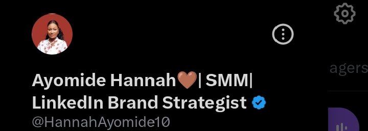 Ayomide Hannah🤎| SMM| LinkedIn Brand Strategist tweet media