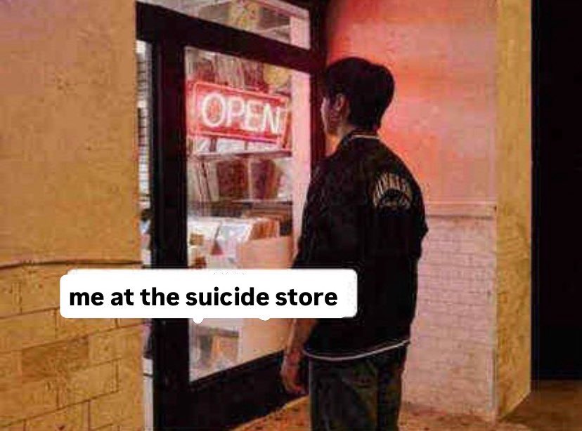 saf seeing bts 🪭 tweet media