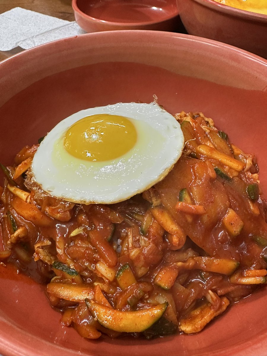 윅상궁 tweet media