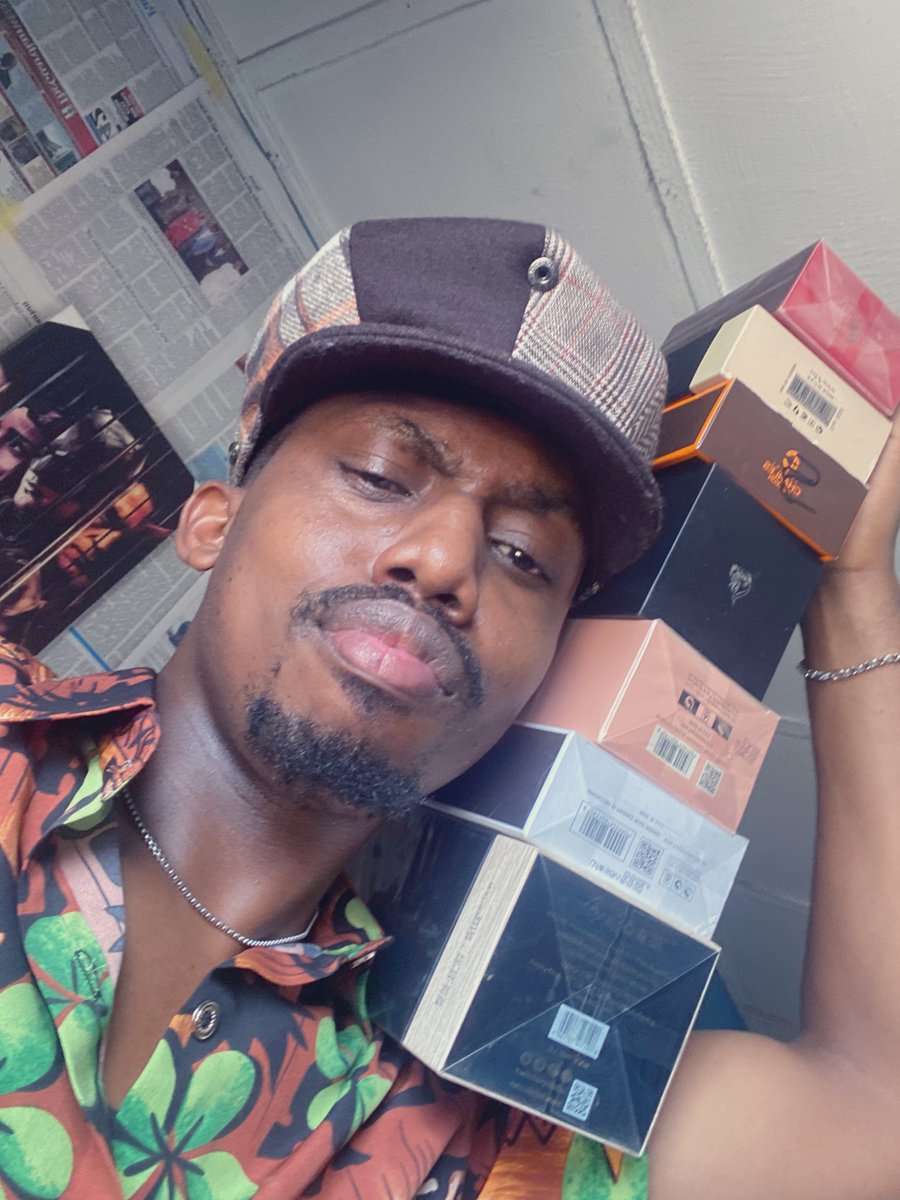 GANG DIRECTOR 🧳 tweet media