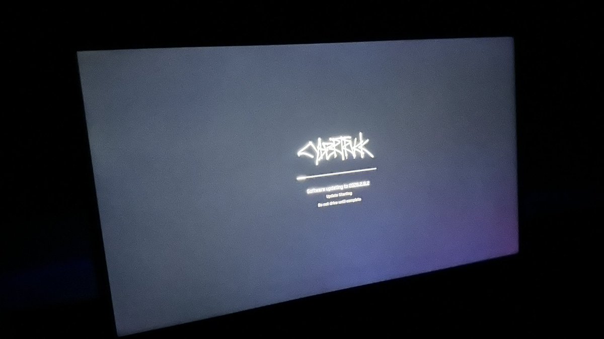 TesLatino tweet media