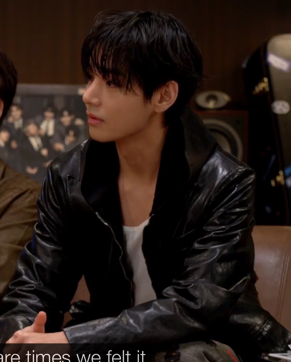 vic ★ is seeing bts 🪭 tweet media