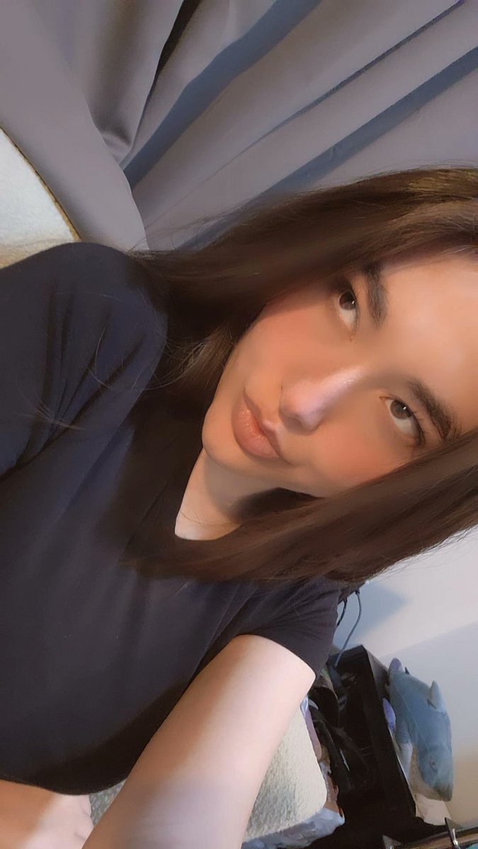 Vajazzles tweet media