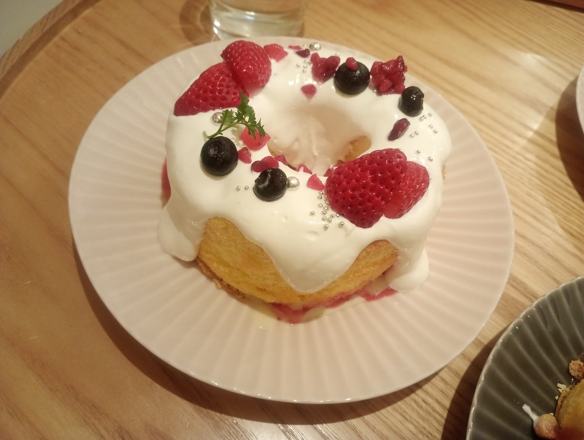 こつみ tweet media