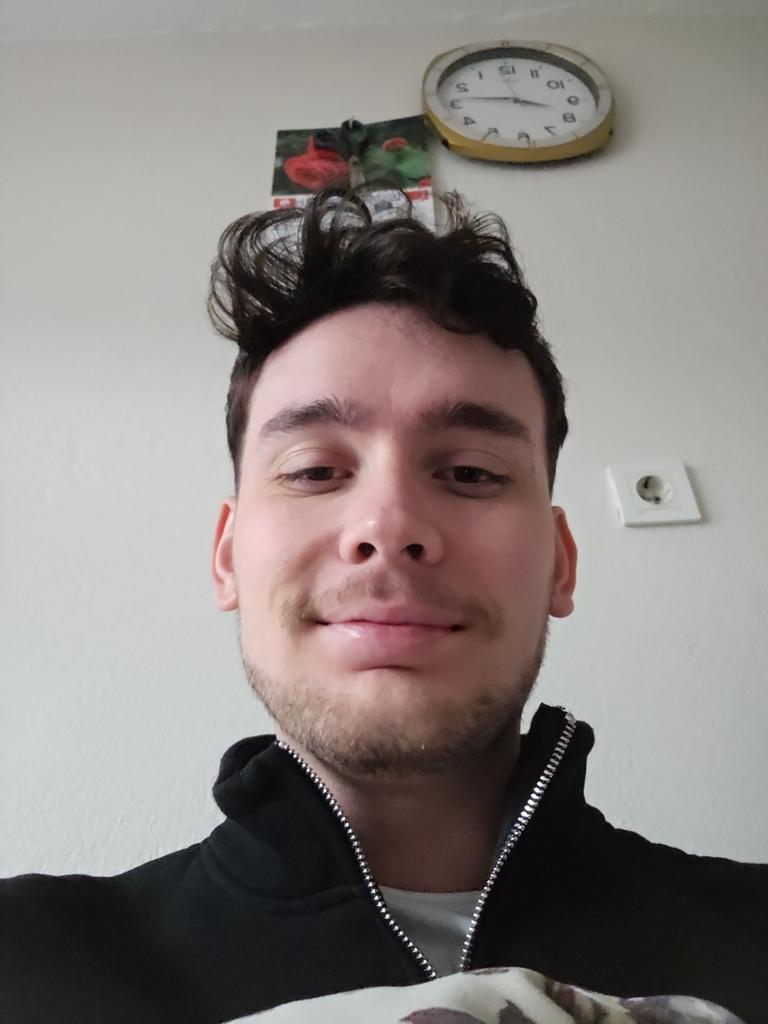 TaRaKcı tweet media