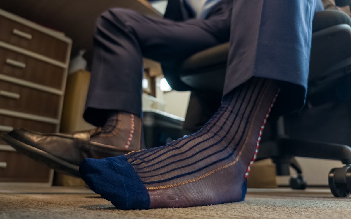 simon_socks tweet media