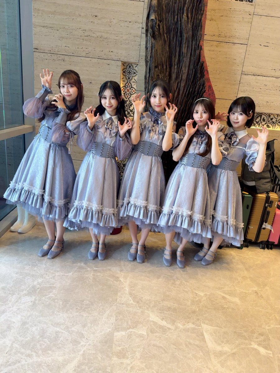 🇸🇬シンガポール🇸🇬

衣装で集合しました🔥
ここから動きます👊✨
#AFA #清麗使命女子