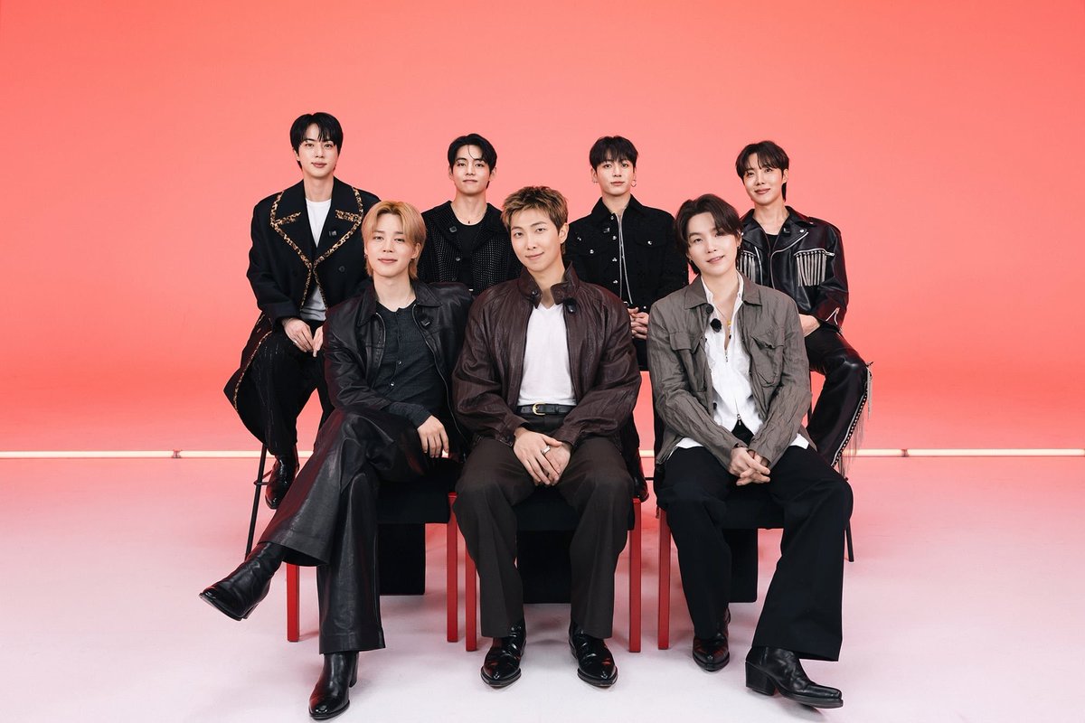 ikingtanboyss's tweet photo. KİNGTAN'IMMMM⁷ DÖNDÜÜÜ BU ARMY NELER ÇEKTİ😭
https://t.co/rthSQDY51m 

OUT NOW
SWIM OUT NOW
#SWIMTOARIRANG
#ARIRANGISHERE
BTS IS BACK
RETURN OF THE KINGS
#BTS_ARIRANG
#BTS_SWIM https://t.co/ap54BKHuVk