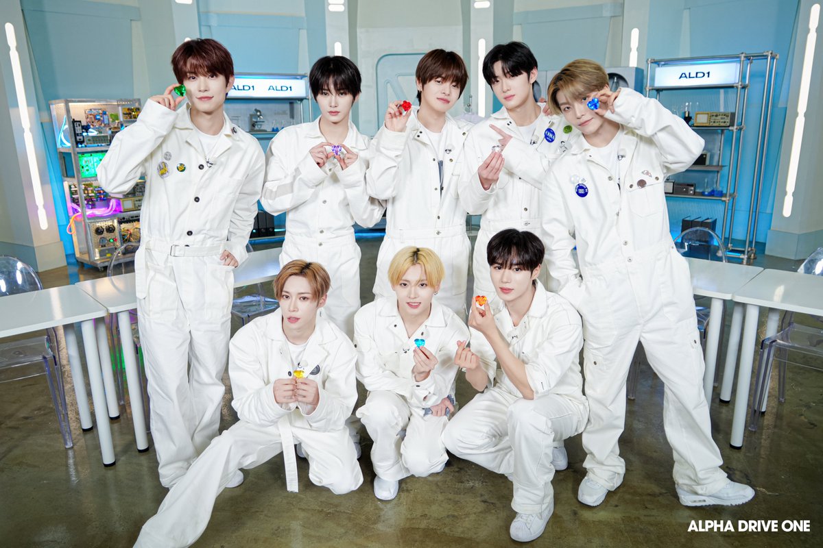 ALD1_official's tweet photo. 'ONE DREAM FOREVER' EP.17-18 Behind Photo

🏎️ https://t.co/0Ftsu8UGWE

#ALPHADRIVEONE #ALD1
#알파드라이브원 https://t.co/KDYzLlWQLQ
