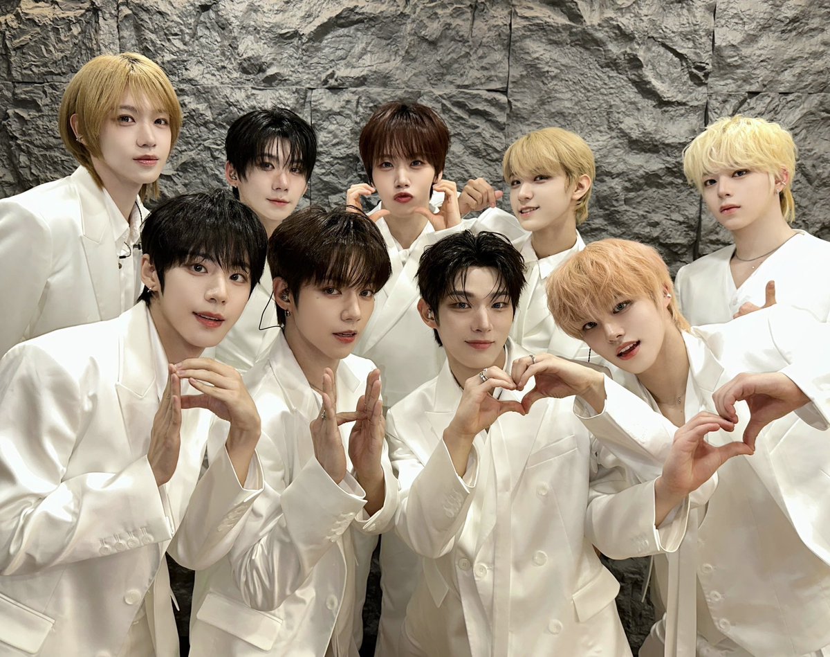 PopPlanet_'s tweet photo. AHOF secures 3 nominations at the 35th Seoul Music Awards: 

• Best Award
• Rookie Award
• K-pop World Choice Group (100% Vote)

@AHOF_official #AHOF #아홉 https://t.co/LkpTIOdd7r