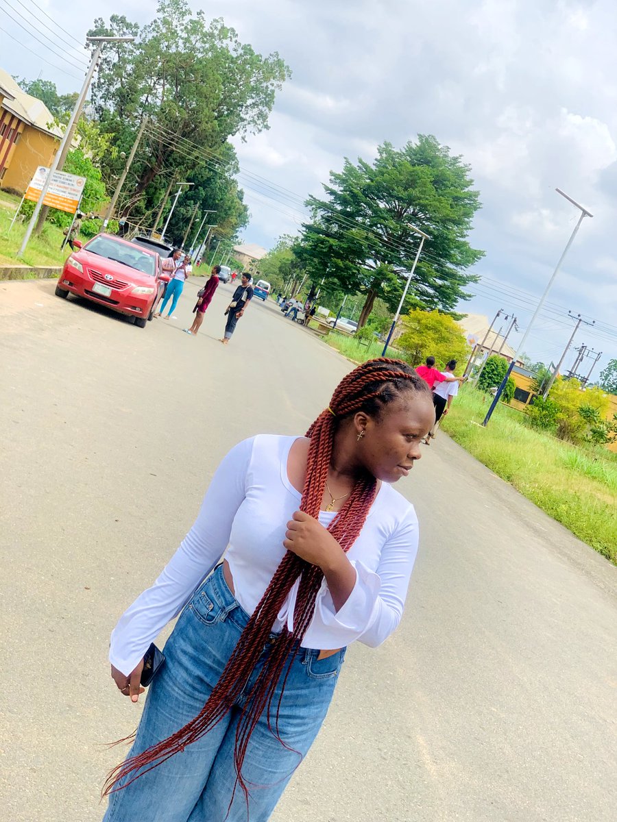 Esther | Social Media Manager tweet media