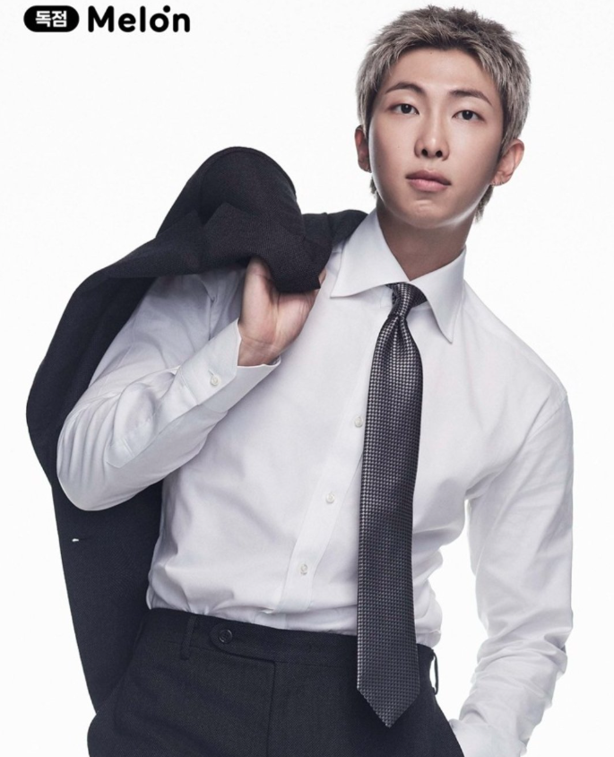 About Music tweet media