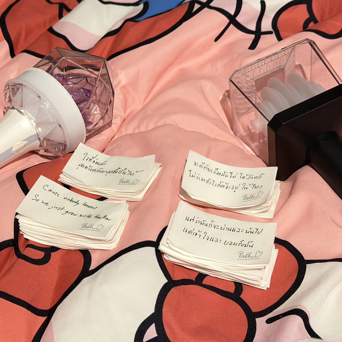 ยังมีฟลวคนไหนสนใจอีกมั้ยน้า
ได้อึกประมาณ2-3คนคับ🥹💘
สุ่มให้คนละ2จาก4 แค่รีค้าบ