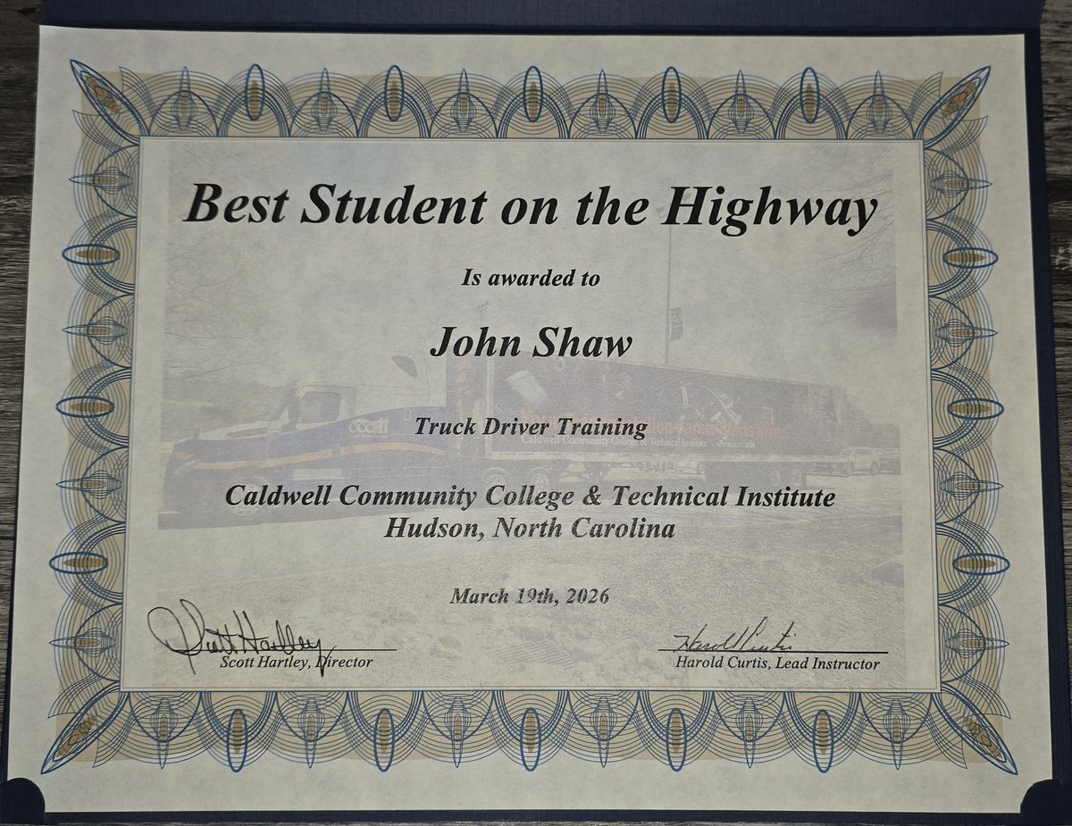 WessyBear tweet media