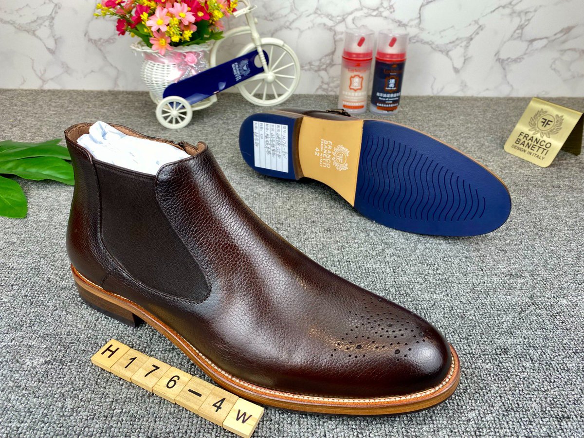 Naberz shoes tweet media