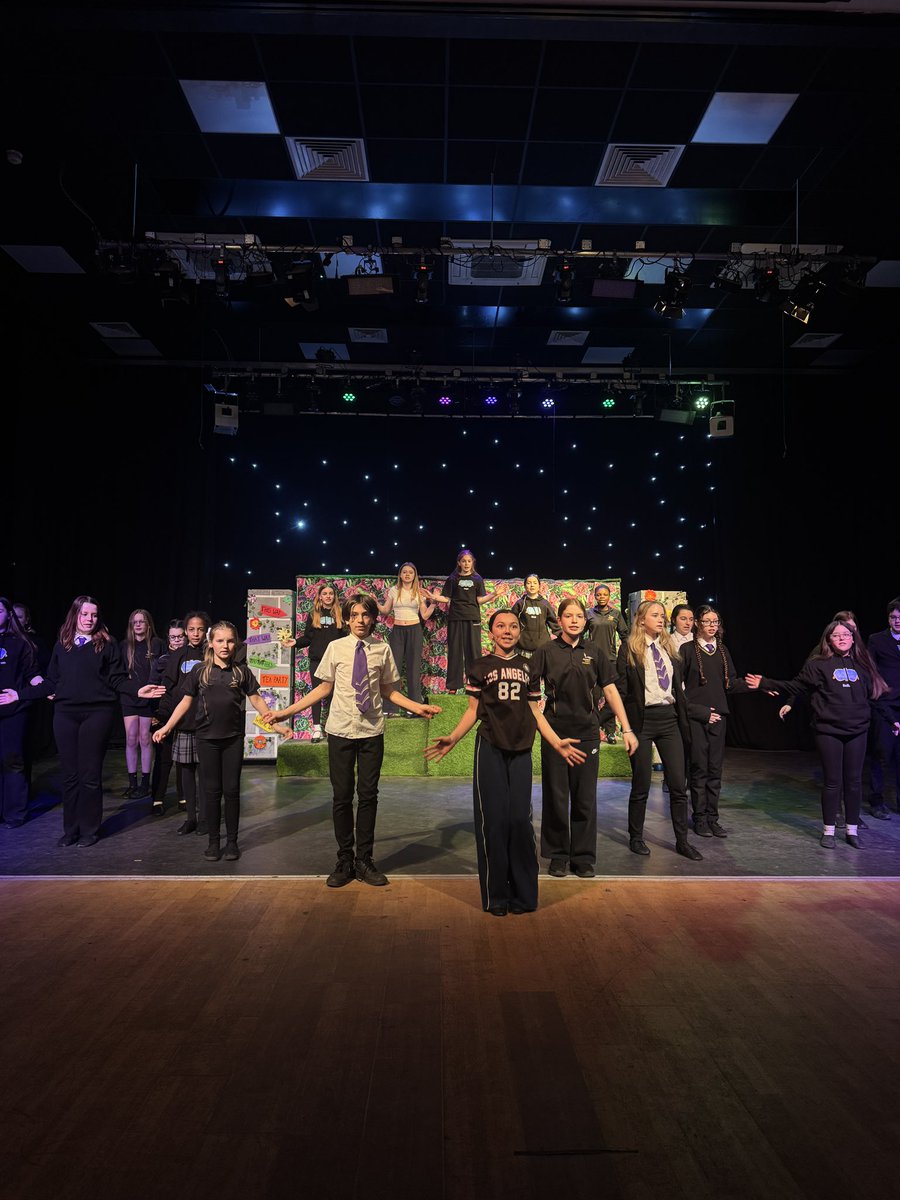 Miss Colette Smith tweet media