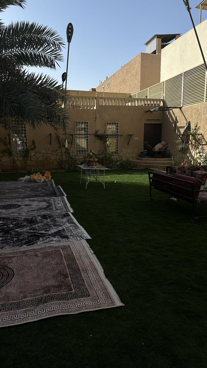 Fares 𣎴 tweet media