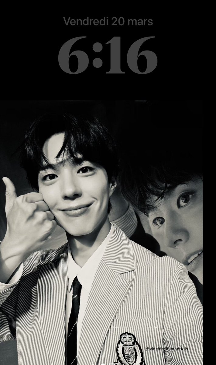 Happy first Spring’s day 🌸🌺🌷dear <a href="/BOGUMMY/">박보검</a> and friends 💙! May this Friday be full of light✨, colors, joy and gratefulness 🩵🙏!

#박보검 #PARKBOGUM
#THEBLACKLABEL 
#BEWITHYOU
#EuropeForBogummy

Credit photo : <a href="/THEBLACKLABEL/">THEBLACKLABEL</a>