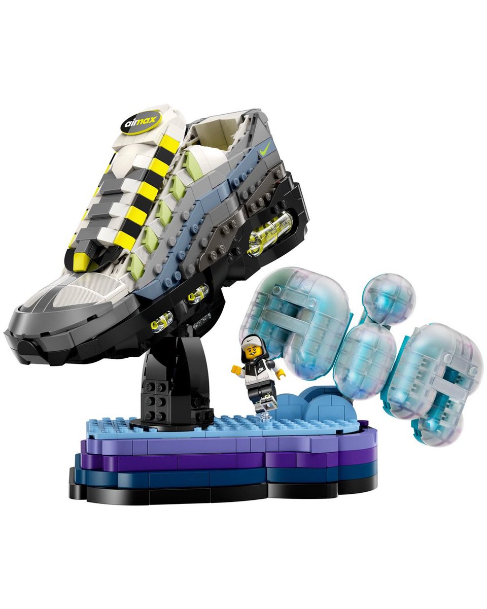 Sneaker4life tweet media